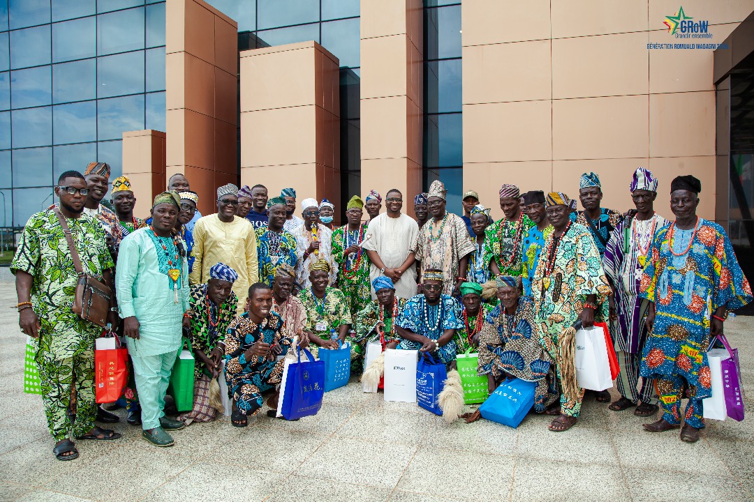 Les dignitaires de Savè en visite à la Zone Industrielle de Glo-Djigbé (GDIZ)